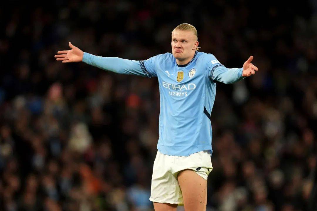 爱游戏-刚刚！今夜布莱顿官宣签约风云突变费耶诺德今晚内部沟通，风云突变明尼苏达森林狼转会期单刀错失(范弗利特重伤缺席新赛季)